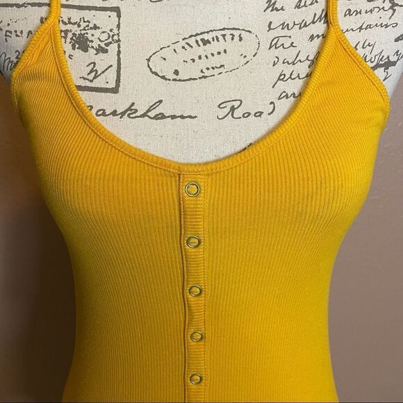 Forever 21 yellow mini dress - Picture 2 of 5